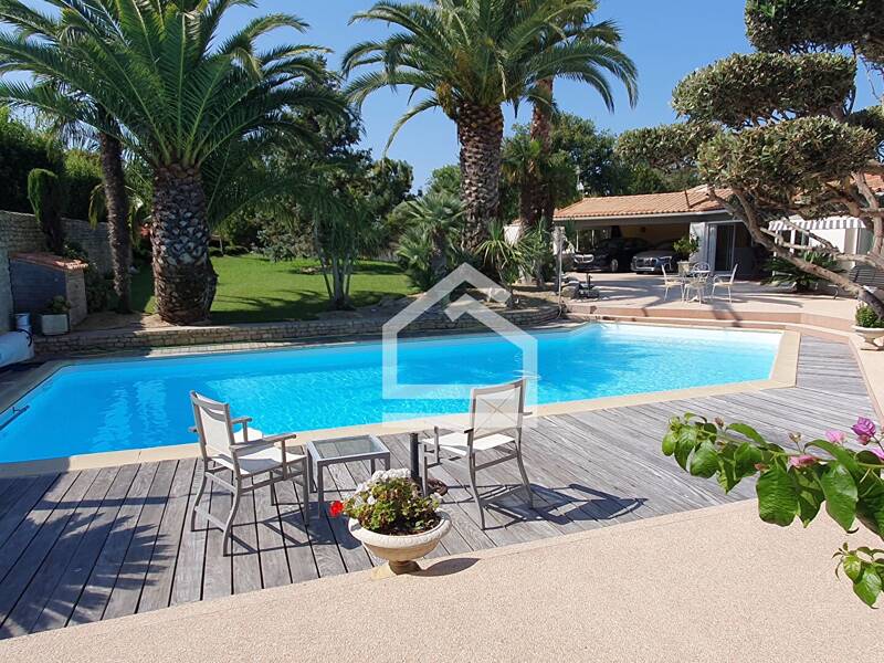 Maison à vendre, 196m², SAINT MARTIN DE RE