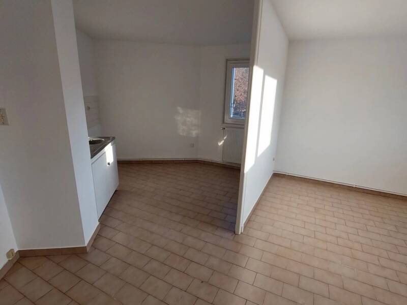 Maison à louer, 69m², VOREY