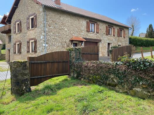 Maison à vendre 136 000 € 6 pièces 5 chambres 140 m² 539 m² de terrain Augne 87120