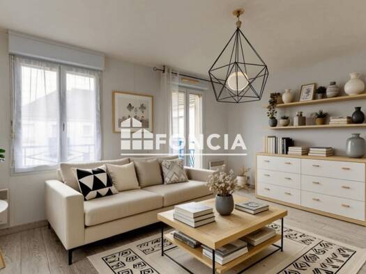 Appartement à vendre 190 000 € 3 pièces 2 chambres 66 m² Étage 2/2 Les Jondelles Roissy-en-Brie 77680