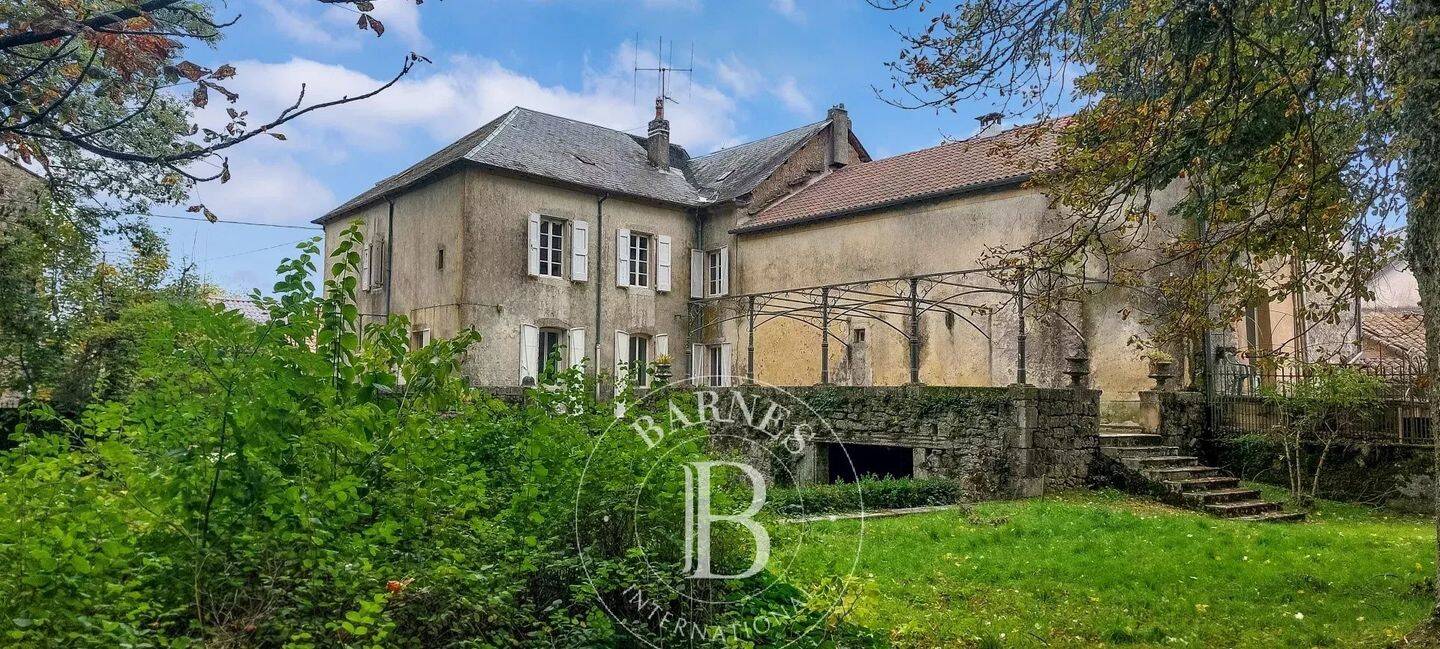 Maison à vendre, 300m², LA CAVALERIE