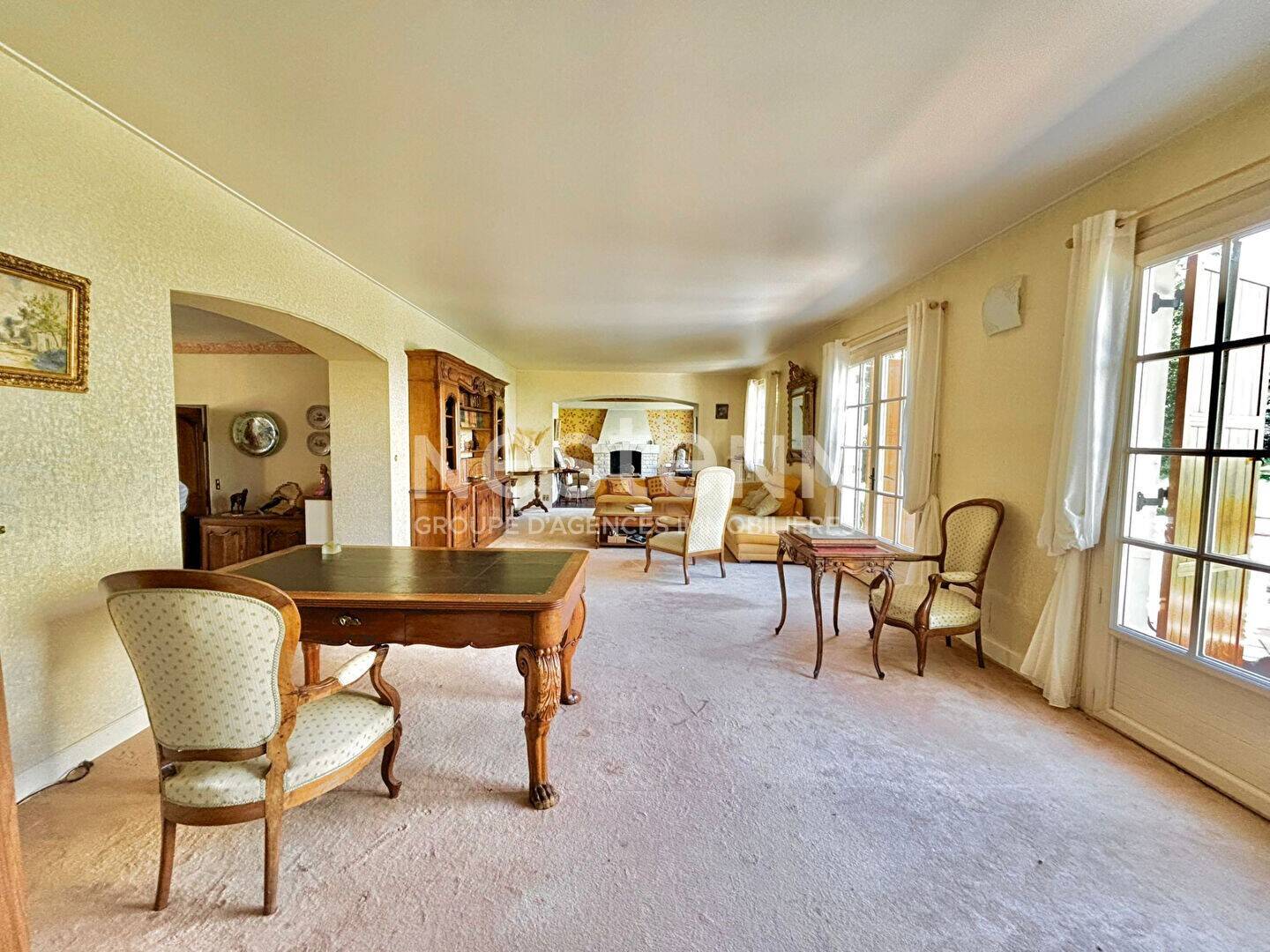 Maison à vendre, 320m², VAUHALLAN