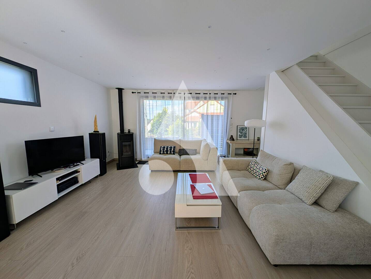 Maison à vendre, 106m², MONTIGNY LES CORMEILLES