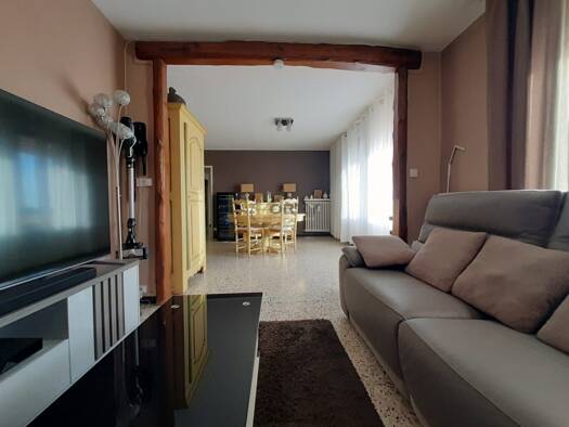 Appartement à vendre 198 000 € 4 pièces 3 chambres 88 m² Étage 3/3 Partie Nord Est Saint-Rémy-de-Provence 13210