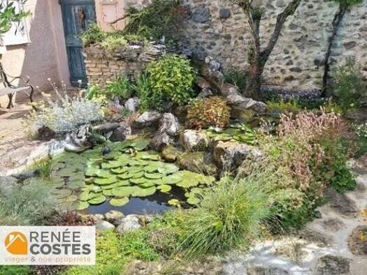 Maison en viager occupé Bouquet 73 750 € 6 pièces 4 chambres 185 m² 734 m² de terrain Championnet-Caserne de Bonne Grenoble 38000