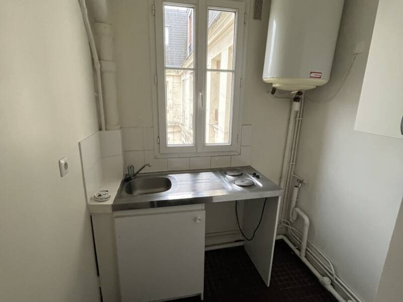 Maison à louer, 34m², PARIS 18E