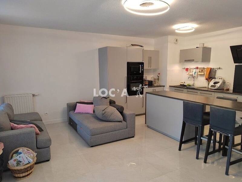 Maison à louer, 66m², VAULX EN VELIN