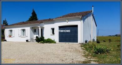 Maison de plain-pied à vendre 190 000 € 5 pièces 4 chambres 105 m² 1 675 m² de terrain Villebois-Lavalette 16320