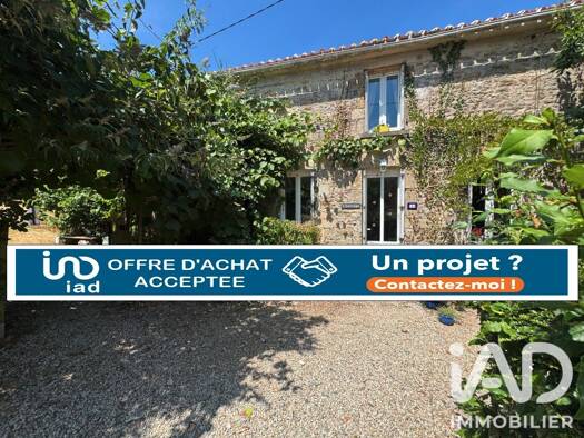 Maison à vendre 138 500 € 4 pièces 2 chambres 107 m² 1 596 m² de terrain La Jaudonnière 85110