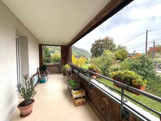 Appartement à vendre 349 000 € 4 pièces 3 chambres 80 m² Étage 1/2 Saint-Alban-Leysse 73230