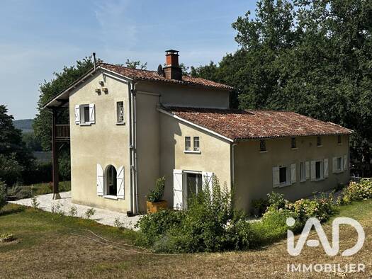 Maison à vendre 265 000 € 7 pièces 4 chambres 162 m² 12 440 m² de terrain Zone Rurale Nord Villeneuve-sur-Lot 47300