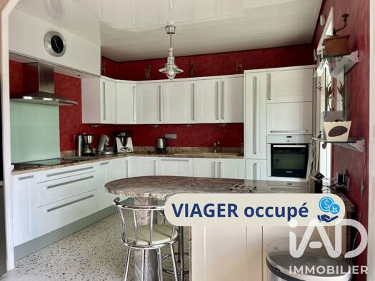 Maison de plain-pied en viager 159 000 € 7 pièces 4 chambres 125 m² 995 m² de terrain Rue de Saint Denis Saint-Denis-en-Val 45560
