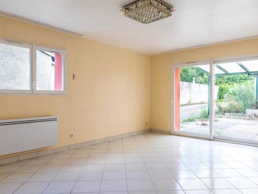 Maison de ville à vendre 340 000 € 6 pièces 5 chambres 145 m² 1 231 m² de terrain Centre Soissons 02200