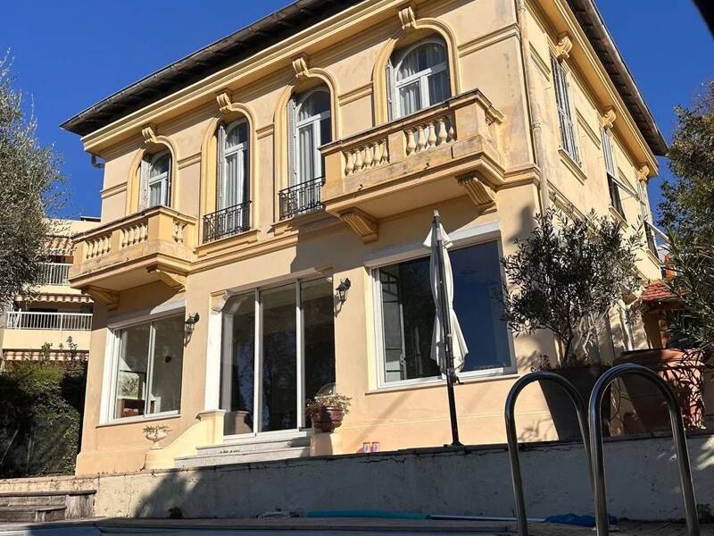 Maison à louer, 136m², NICE