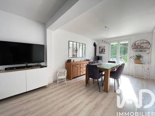 Maison à vendre 315 000 € 4 pièces 3 chambres 86 m² 160 m² de terrain Coubron 93470