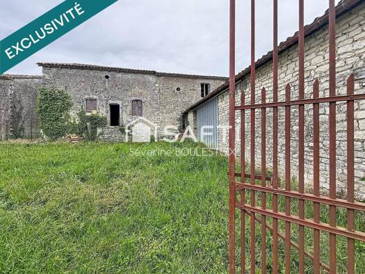 Immeuble à vendre 66 600 € 100 m² Brie 16590