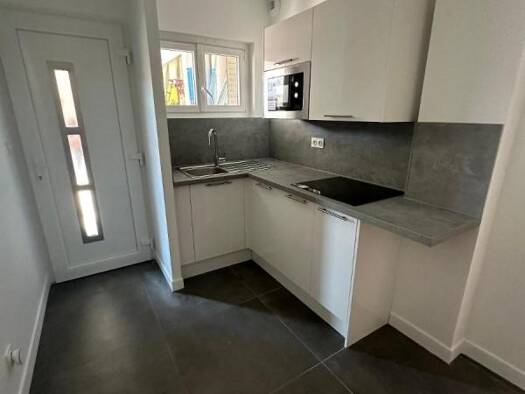 Appartement à louer 739 € 2 pièces 1 chambre 40 m² 1er étage Centre Nord Oullins 69600