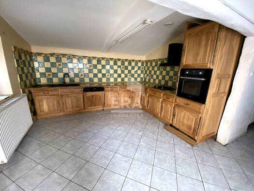 Maison à vendre 97 500 € 6 pièces 4 chambres 125 m² 680 m² de terrain Guivry 02300