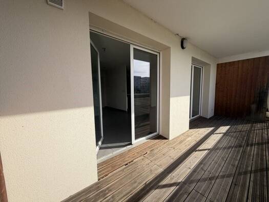 Appartement à vendre 99 900 € 1 pièce 29 m² Étage 1/5 Genicart Lormont 33310