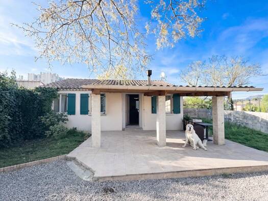 Maison de plain-pied à vendre 350 000 € 5 pièces 2 chambres 92 m² 498 m² de terrain Les Olives Marseille 13ème arrondissement 13013