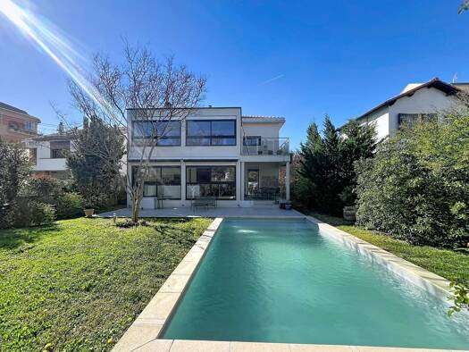 Maison à vendre 832 000 € 6 pièces 4 chambres 240 m² Croix-de-pierre Toulouse 31300