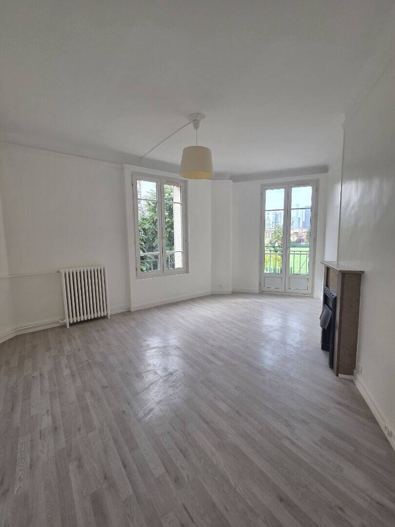 Maison à louer, 67m², COURBEVOIE