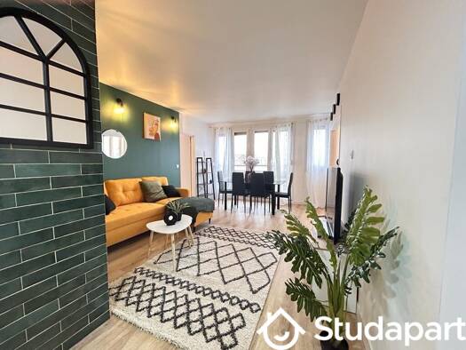 Colocation à louer - logement étudiant 445 € 1 pièce 1 chambre 9 m² 5ème étage Espoir et Avenir-Le Nautilus-Colvert-Berlioz-Amiens Nord Ouest Amiens 80080