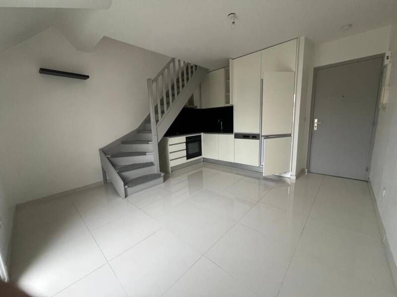 Maison à louer, 35m², VILLECRESNES