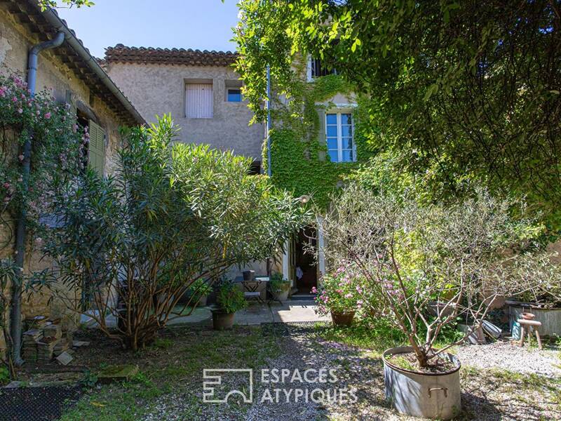 Maison à vendre, 681m², SAINTE CECILE LES VIGNES