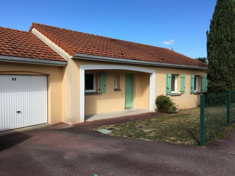 Maison à louer, 85m², OBJAT