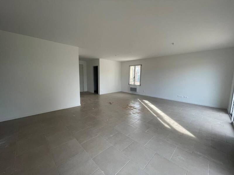 Maison à louer, 83m², POURRIERES