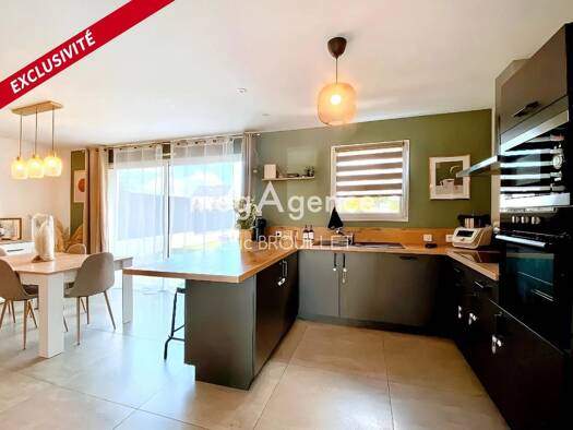 Maison à vendre 241 900 € 4 pièces 3 chambres 85 m² 436 m² de terrain Saint-Augustin-des-Bois 49170