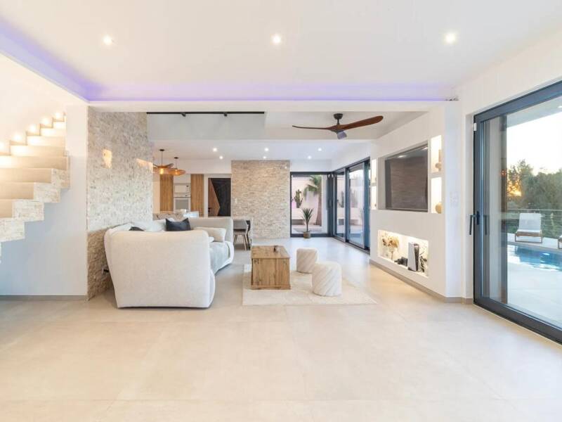 Maison à vendre, 225m², PLAN DE CUQUES