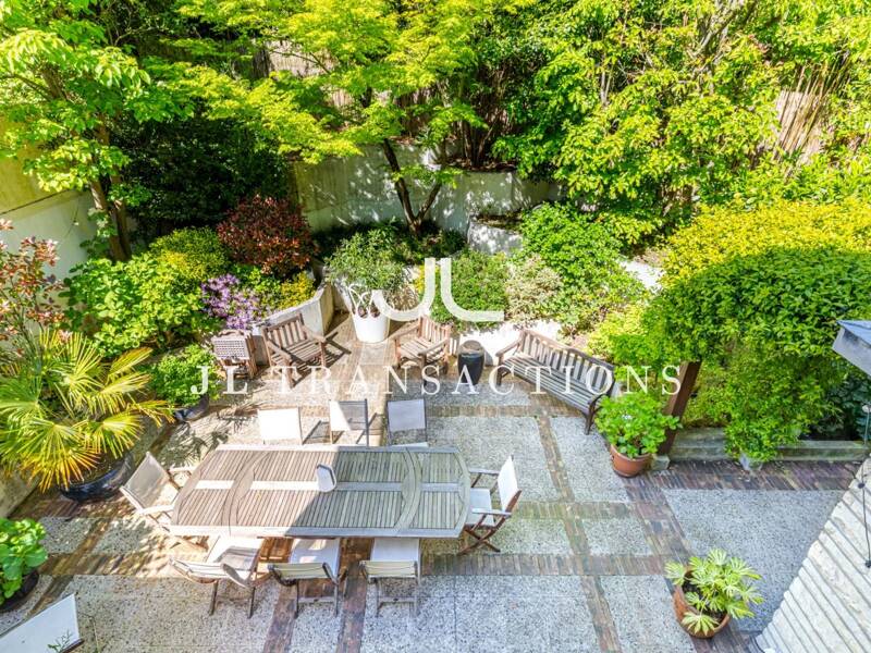 Maison à vendre, 360m², SURESNES