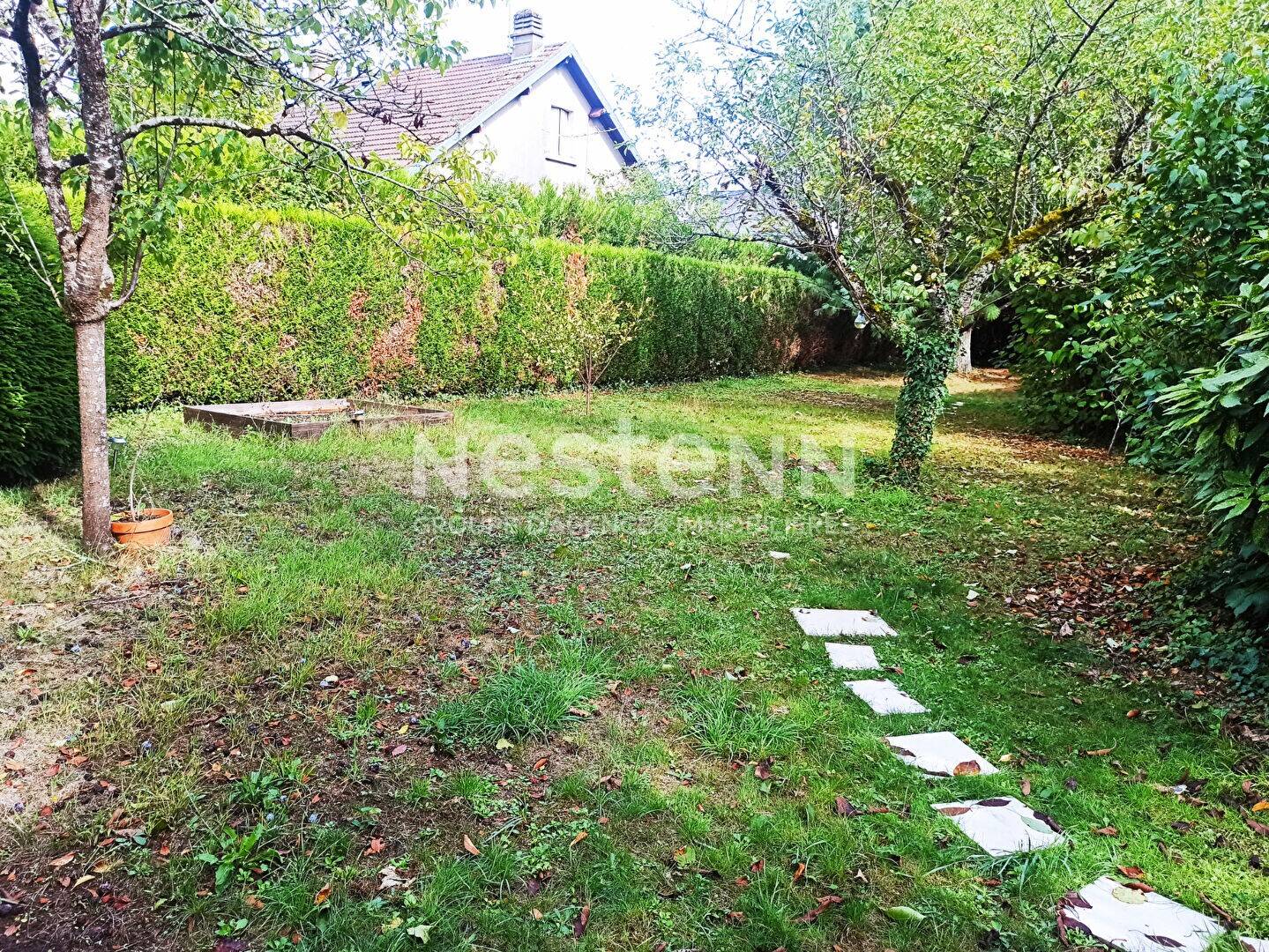 Maison à vendre, 130m², LA CHAUSSEE SAINT VICTOR
