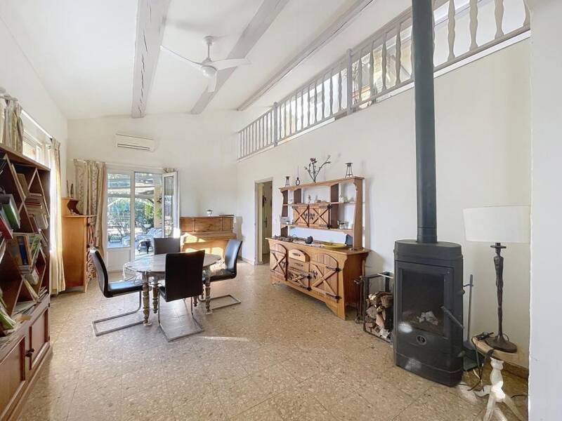 Maison à vendre, 212m², BEDARRIDES