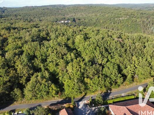 Terrain constructible à vendre 300 000 € 154 798 m² de terrain Puy-l'Évêque 46700