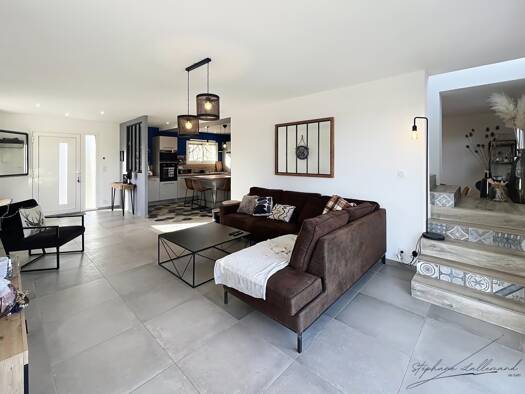 Maison à vendre 349 000 € 5 pièces 3 chambres 190 m² 1 492 m² de terrain Rousson 30340