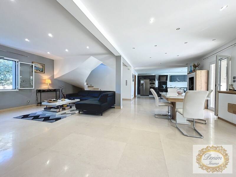 Maison à vendre, 180m², NIMES