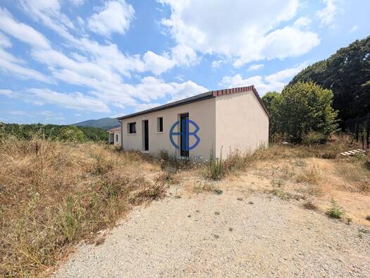 Maison de plain-pied à vendre - Première occupation 180 000 € 4 pièces 2 chambres 66,82 m² 587 m² de terrain Jaillans 26300