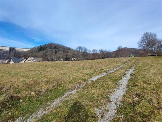 Terrain à vendre 30 220 € 2 271 m² de terrain Lanobre 15270