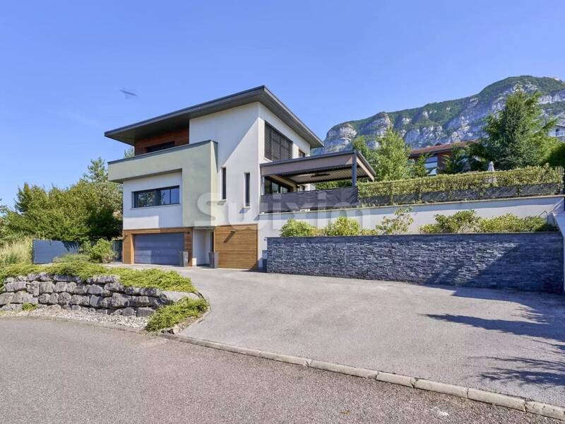 Maison à louer, 204m², BOSSEY