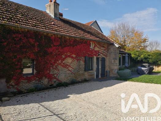 Maison à vendre 290 000 € 10 pièces 6 chambres 213 m² 1 185 m² de terrain Cusey 52190