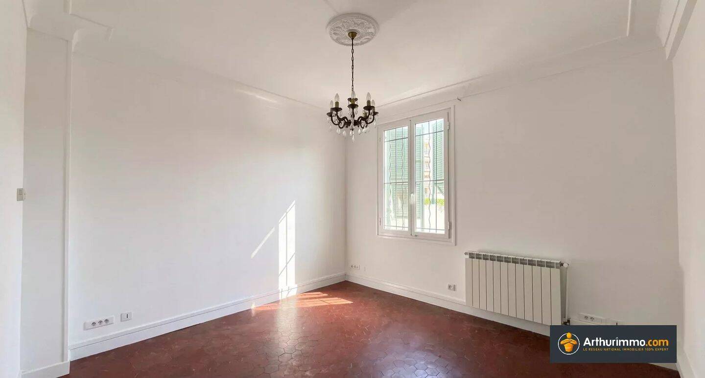 Maison de ville individuelle – Nice Est, secteur Pasteur — 11
