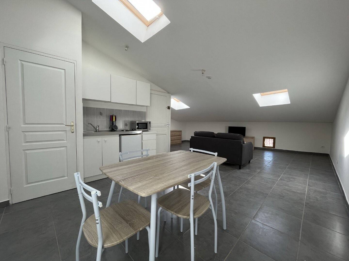 Maison à louer, 25m², BEZIERS