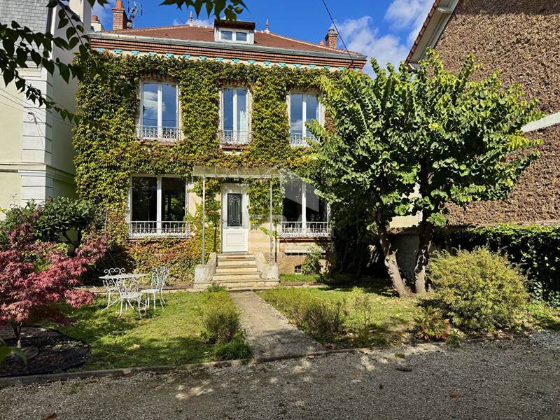 Maison à vendre, 138m², COMBS LA VILLE