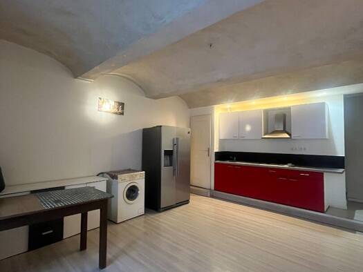 Appartement à louer 570 € 2 pièces 1 chambre 48 m² Centre Est Loriol sur Drome 26270