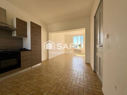 Maison de ville à vendre 56 000 € 4 pièces 2 chambres 82 m² 138 m² de terrain Bohain-en-Vermandois 02110