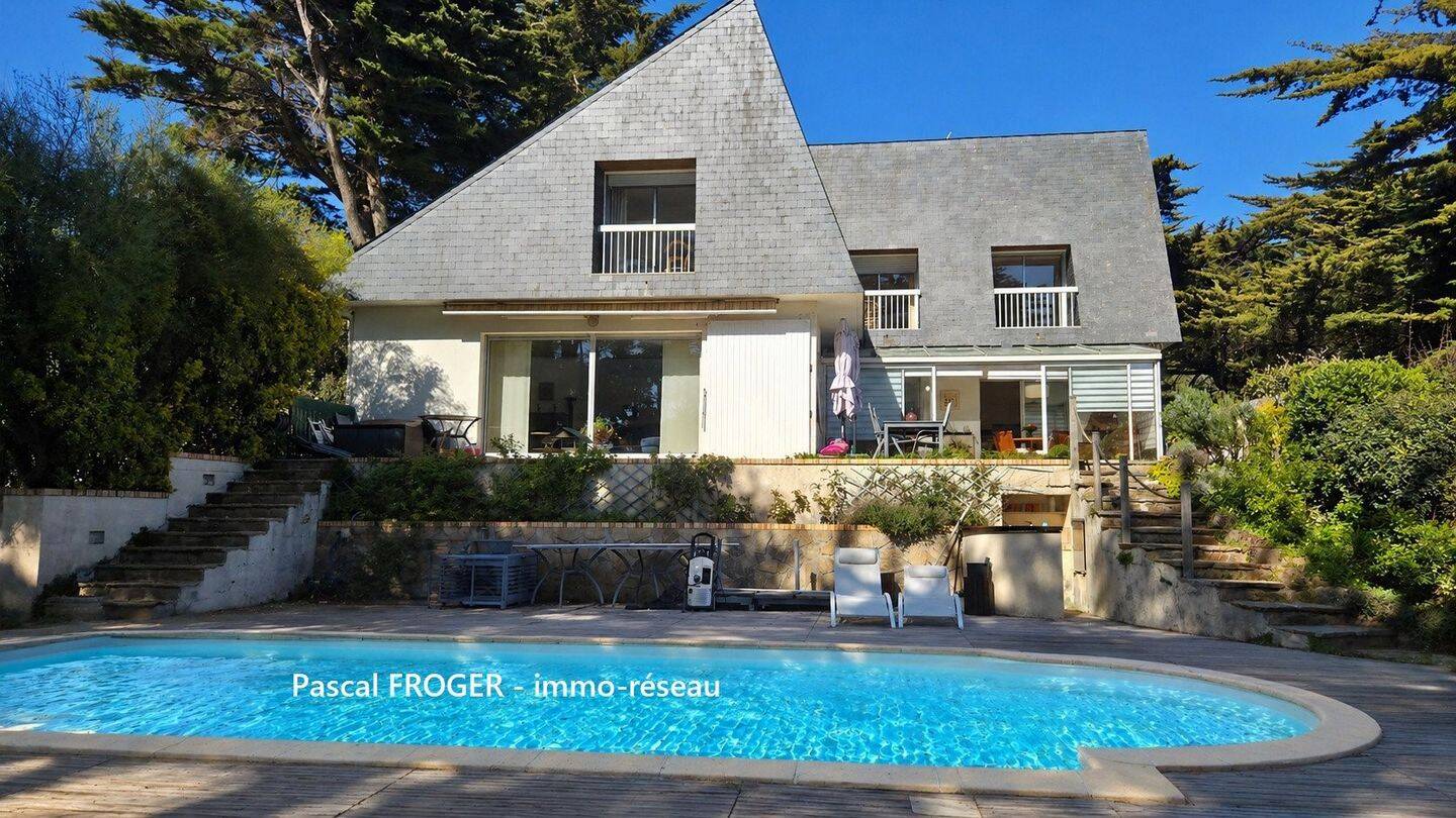 Maison à vendre, 328m², LE POULIGUEN