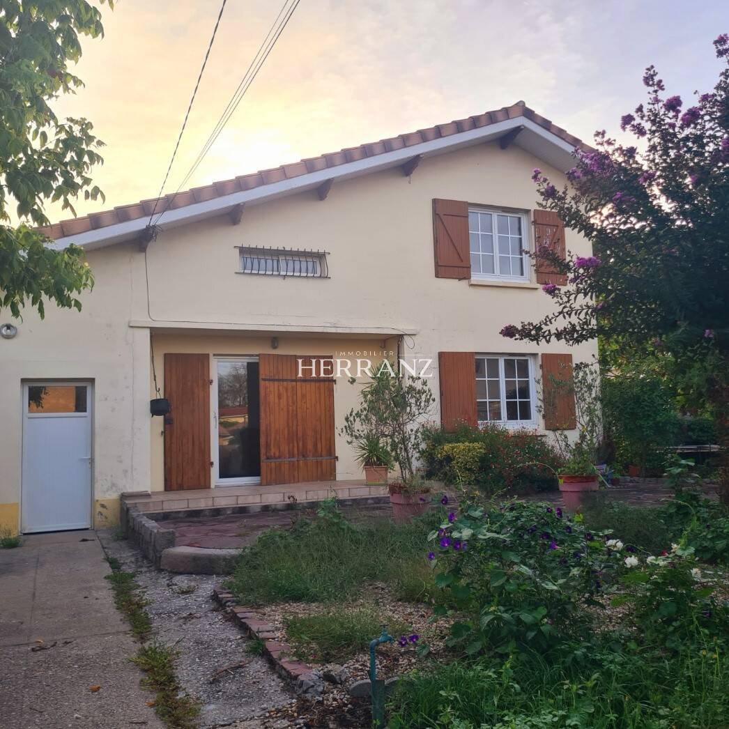 Maison à vendre, 101m², LIBOURNE